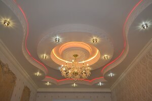 Монтаж люстры в зале, Новосибирск (ул.Никитина)