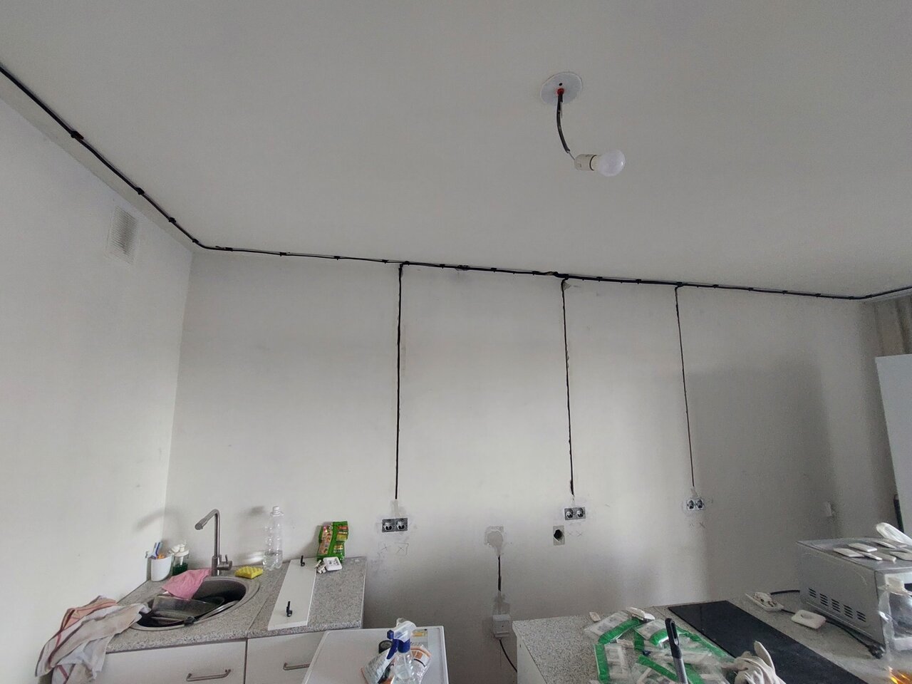 Перенос розеток в квартире, Новосибирск (ул. Ясный Берег) — «Электрик ...