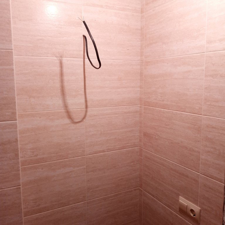 Сверление отверстий в кафельной плитке под розетки, Новосибирск (ул ...