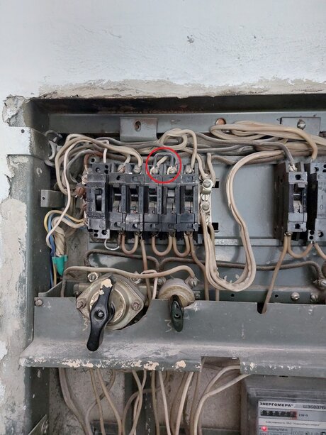 Замена автоматического выключателя С16, Новосибирск (ул. Гурьевская) Фото 1