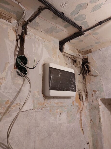 Замена проводки в квартире, Новосибирск (ул. Космическая) Фото 0