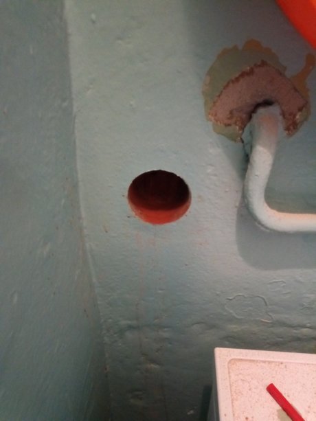 Монтаж розетки в ванной комнате, Новосибирск (ул. Республиканская) Фото 0