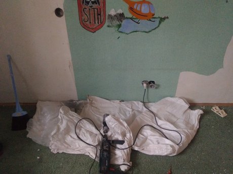 Перенос розеток в детской комнате, ул. Титова Фото 1