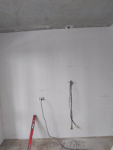 Перенос розеток на кухне, с штроблением и укладкой кабеля. Новосибирск (ул. Тюленина) Фото 1